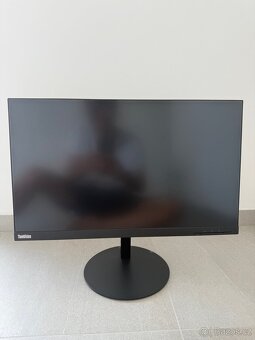 Lenovo ThinkVision 4K 23” - 2