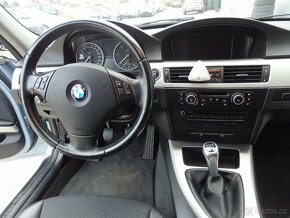 BMW E91 320D KOMBI 2011 XENONY NAVI  +  SERVIS ZA 50000  + - 2