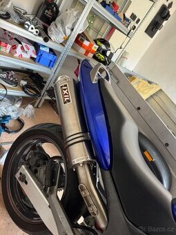 Honda hornet 600 - 2