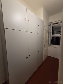 Starší velké skříně - Prodám - 2