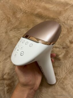 IPL fotoepilátor Philips Lumea 9900 - 2