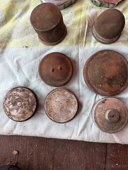 Víčka na motocykly - 2