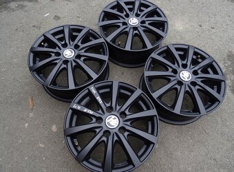 Alu disky černé Škoda, 15", 5x112, ET 43, šířka 6J - 2