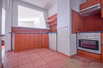 Prodej bytové jednotky 3+kk ve městě Jeseník - 2