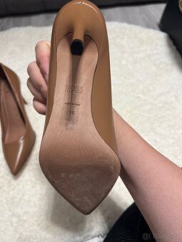 Hugo Boss kožené lodičky vel 36 - 2