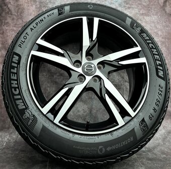 Zimní zánovní sada Volvo XC60 235/55R19 105V - 2