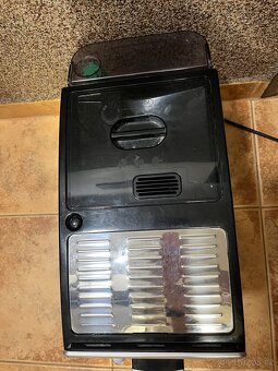 Kávovar  na náhradní díly - 2