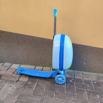 Dětská koloběžka s kufříkem - 2