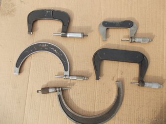 Třmenový mikrometr - 2