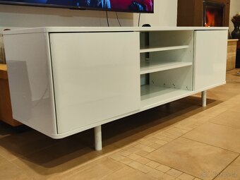 TV stolek IKEA - 2