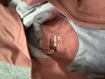 Nepromokavá dívčí bunda - 2