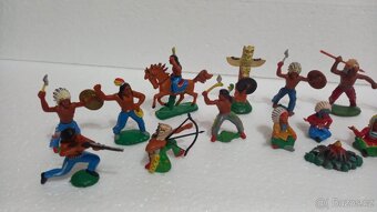 RETRO  INDIÁNI  č1 - NDR - 2