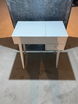 Toaletní stolek 40x70 cm - 2