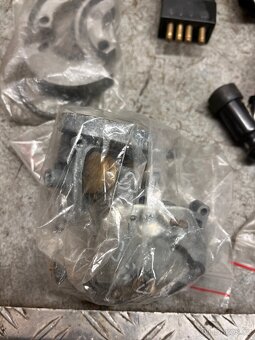 Motor babetta 207 + díly - 2