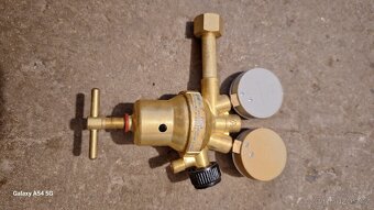 Redukční kyslíkový ventil - nový - 2