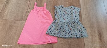 Šatičky - 2ks, vel. 9-12 měsíců - 2