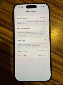 iPhone 15 Pro 256 GB Black Titanium - 2