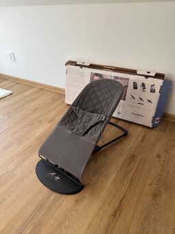 Lehatko / houpátko babybjorn - 2
