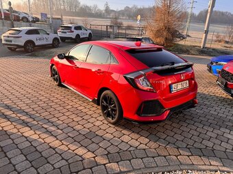 Honda Civic 1.5 iVTEC Sport CVT / 134 kW - 2