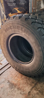 Nákladní pneumatiky MICHELIN 365/85R20 - 2