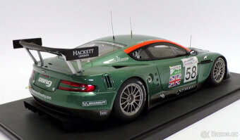 1:18 Aston Martin DBR9 Sebring Lemans 2005 Autoart - 2