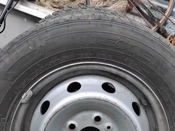 Kola 215/70 r15C - 2