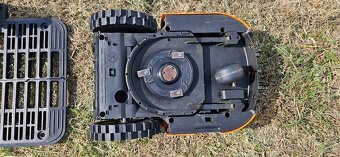 Landroid WORX S300 - Robotická sekačka - 2