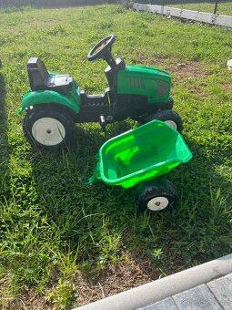 Dětský šlapací traktor - 2