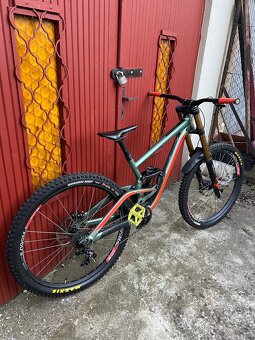 Sjezdové kolo Scott Gambler 710 2019 - 2