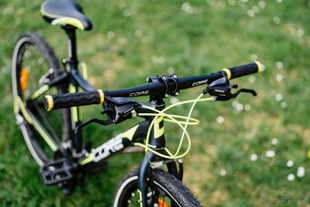 Lehké juniorské kolo Core Razor MTB 26275 - 2