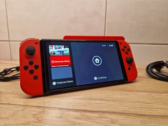 Nintendo Switch OLED – Mario Red Edition – krásný stav - 2