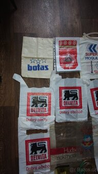 Delvita igelitky atd. - 2
