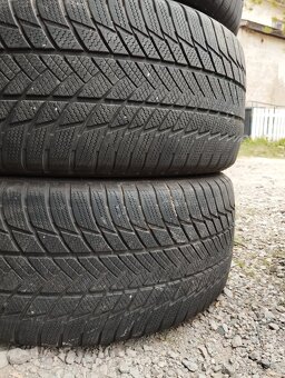 275/45/20 110v Bridgestone - zimní pneu 4ks RunFlat - 2
