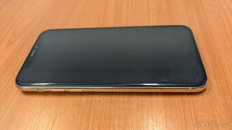 iPhone 11 Pro 64GB - 2