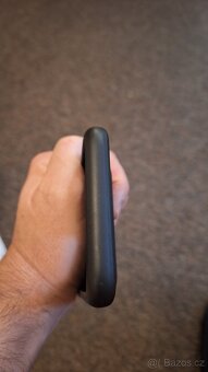 Powerbanka a obal v jednom iPhone 11 - 2