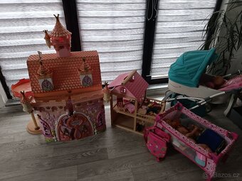 Set pro panenky , baby Born hrad - 2