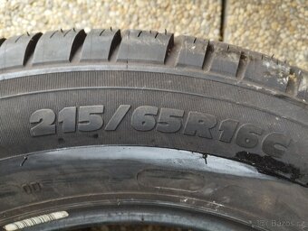 Pneu 215/65/16.C.Michelin - 2