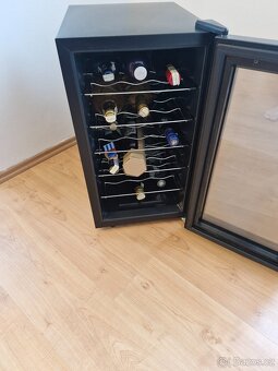 CHLADNICKA NA VINO - 2