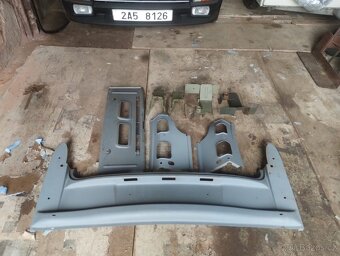 Trabant 601 kombi plechařina - 2