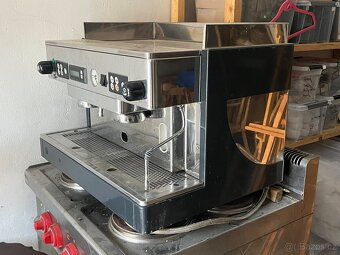 Kávovar dvoupákový ( gastro ) - 2