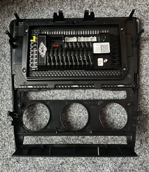 Autorádio Apple CarPlay / Android Auto - 2