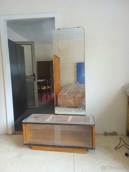 Starší skříně - 2