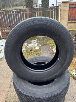 Letní pneu 255/70 R18 - 2