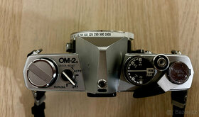 Olympus OM-2n (+ objektiv Zuiko 28mm/3,5) - 2