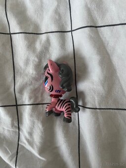 lps růžová zebra - 2