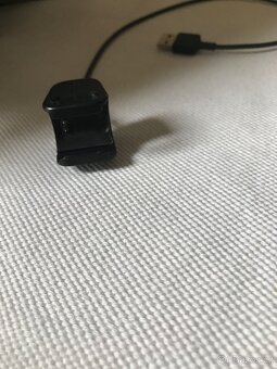Nabíjecí kabel pro Fitbit Charge 4 - 2