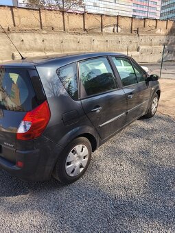 Renault Scénic - 2