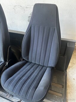 Přední sedačky Chevrolet Camaro a jiné GM vozy - 2