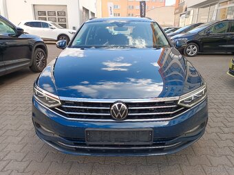 VW Passat B8 Variant 2.0TDI 110kW DSG ACC DAB Navi Matrix - 2