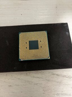 AMD Ryzen 5 5500 - 2
